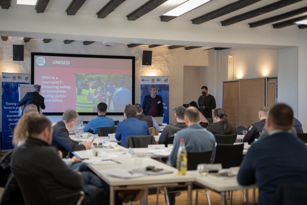 International seminar in a training room at Gimborn Castle